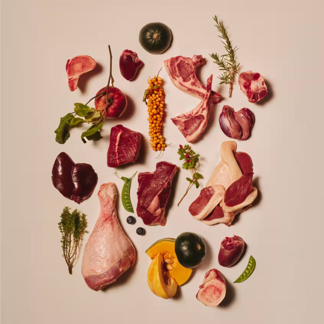 Carnilove Crunchy Treat – Wild Boar & Rosehips 200g