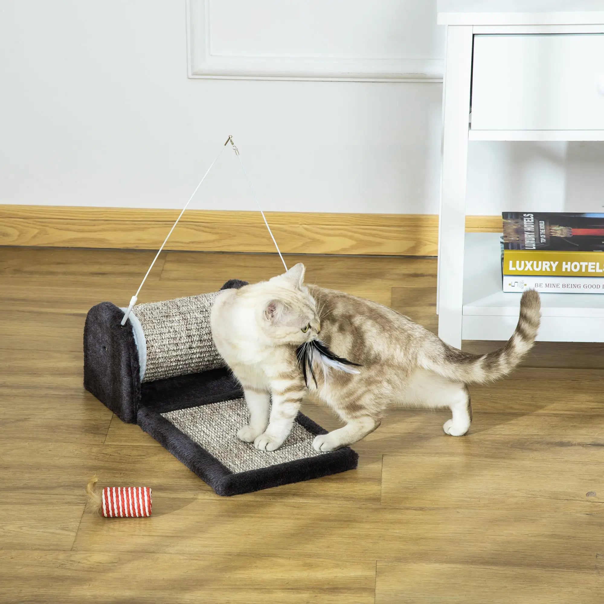 PawHut Cat Scratcher, Sisal Cat Scratching Board Mat Pad with Roller