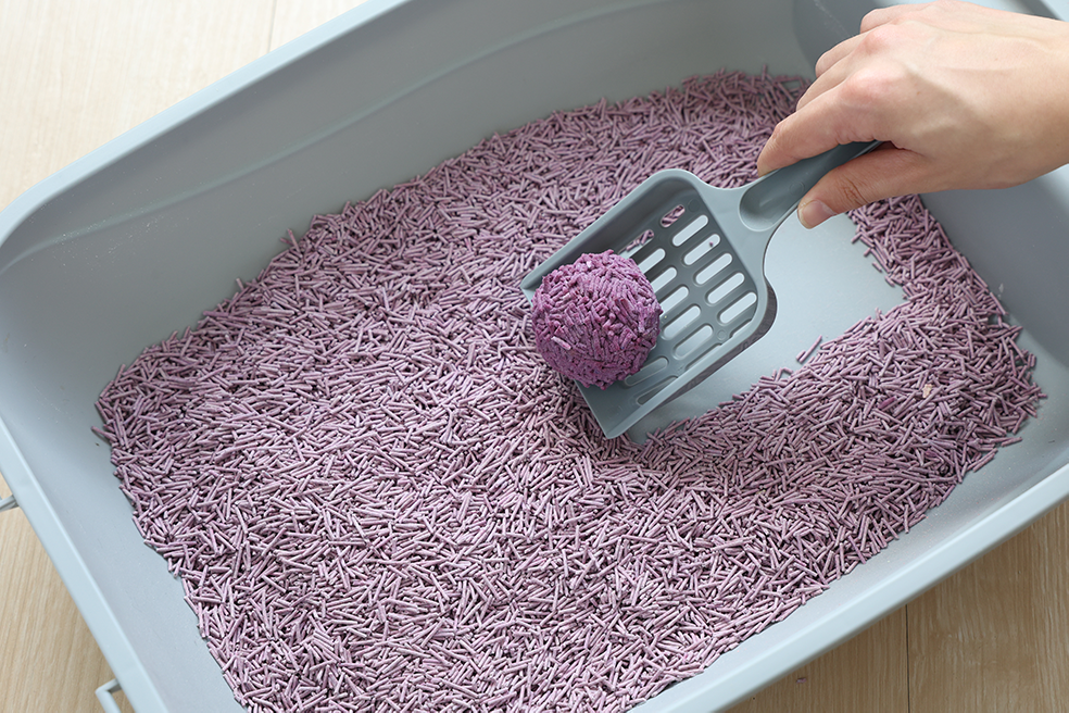 UNIQ PETS Tofu Biodegradable Cat Litter 2,5kg / 6L Lavender