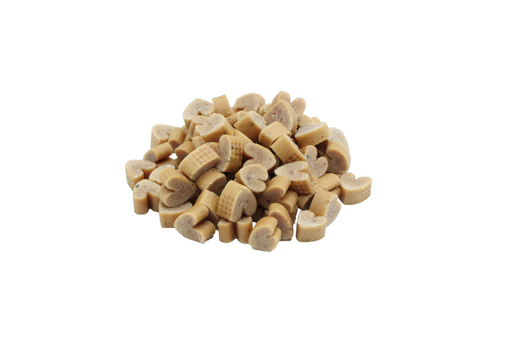 UNIQ PETS Cat Snacks Anti-Hairball Soft Hearts With Chicken 50g