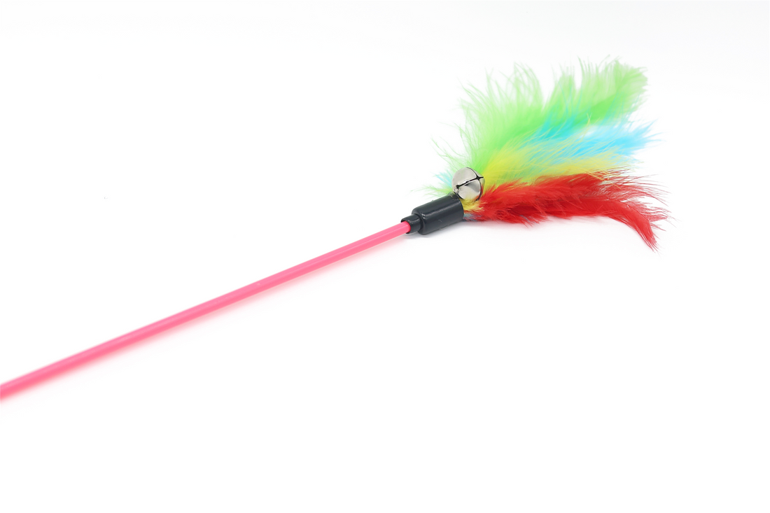 UNIQ PETS CAT TOY SWISHY Fishing Rod with Colorful Feather and Bell 55-58cm (Random Colour)